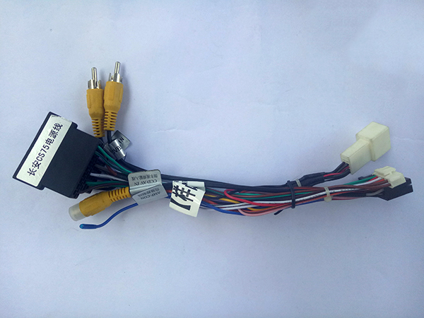 长安CS75专用电源...